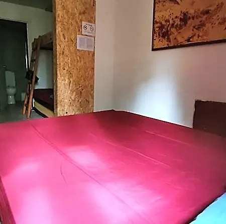 旅馆 
